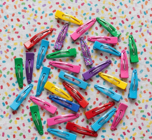 Bright color clips and joy every hairstyle